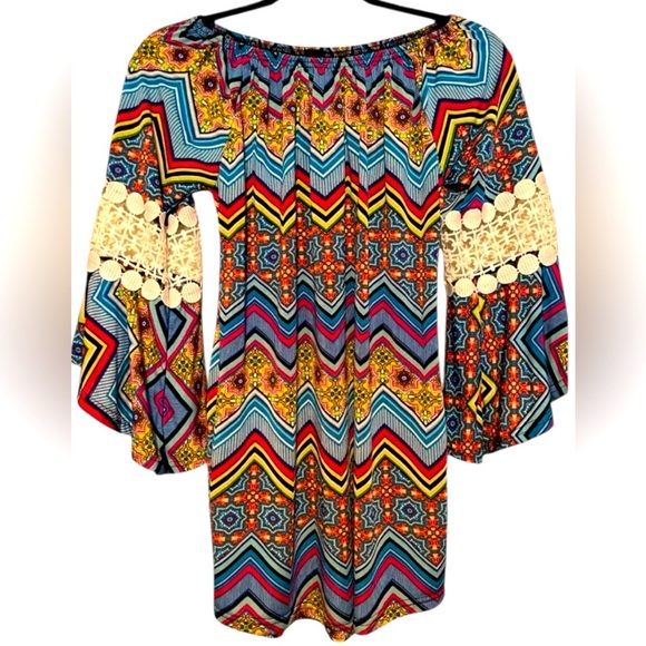 WinWin Ladies Off Shoulder Tunic - Picture 1 of 2